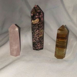 3 quartz towers